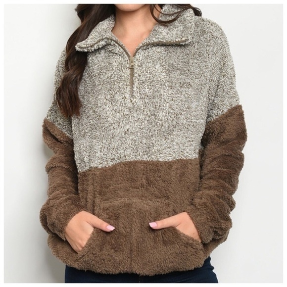 Jackets & Blazers - 🆕Brown /Off Wht soft fleece jacket/sweater